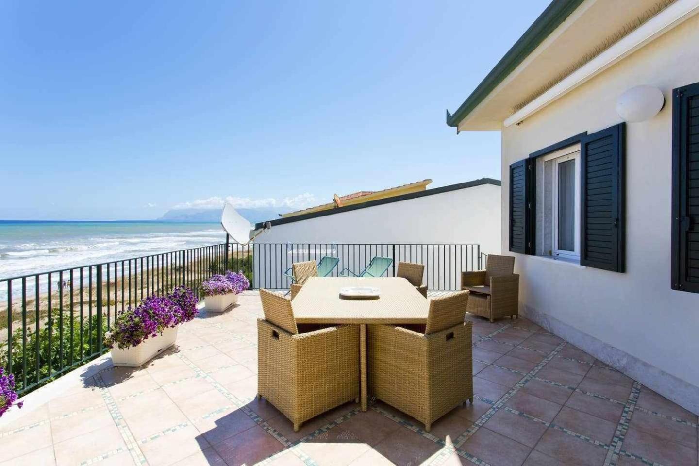 Dune Home Alloggi Sul Mare Alcamo Marina Δωμάτιο φωτογραφία